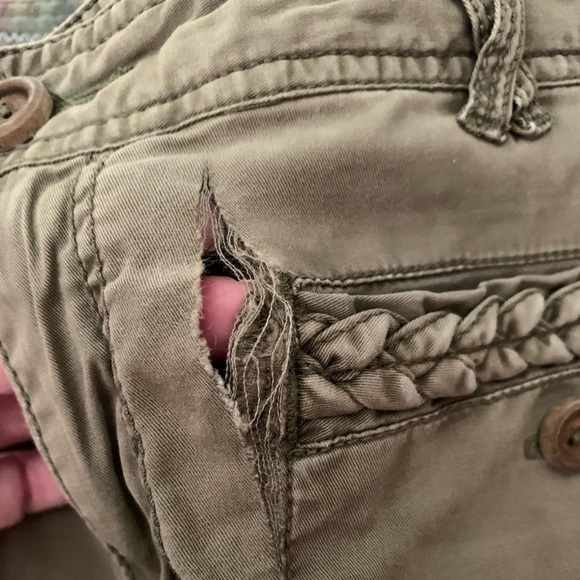 Flawed Anthropologie Hei Hei Olive Green Pants Size 4 - Picture 12 of 12